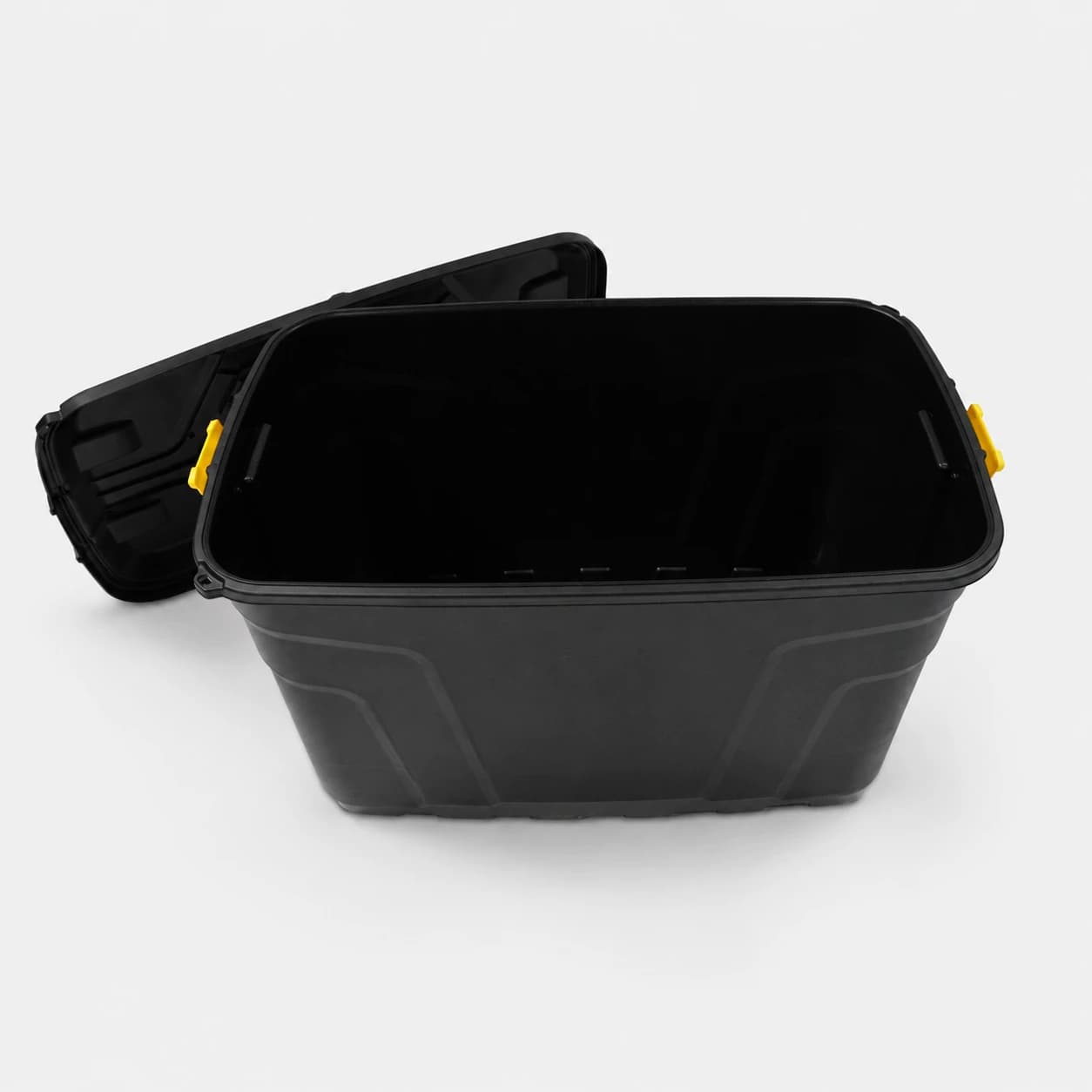 leere Trasnportbox mit Deckel